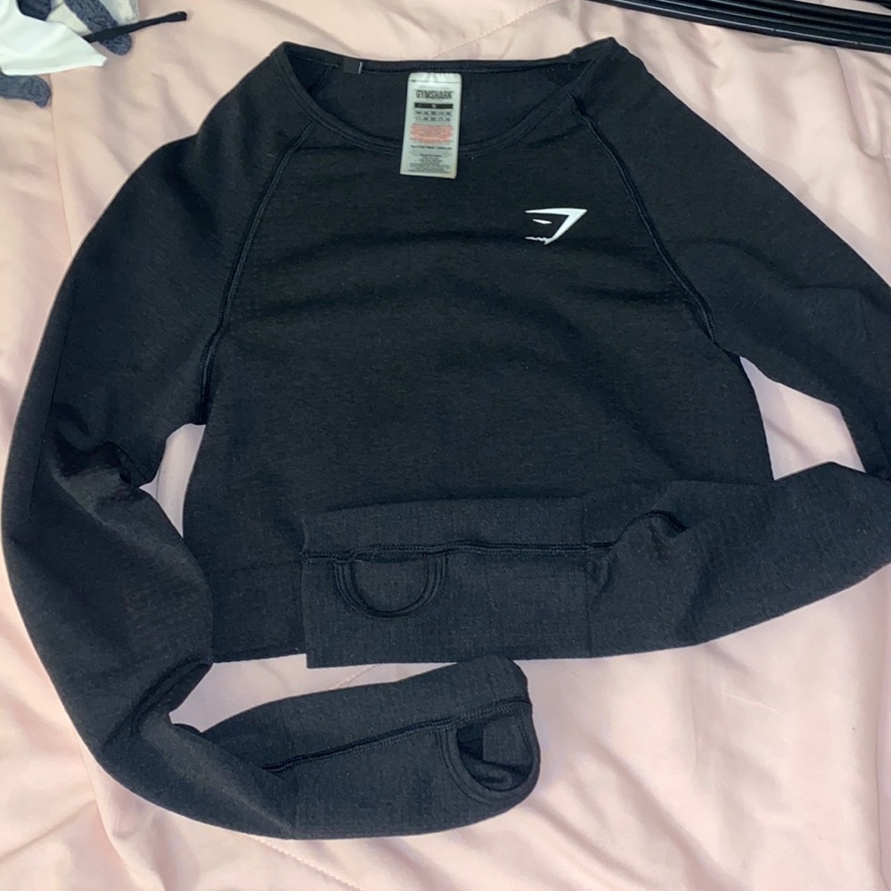 Gym shark long sleeve top
